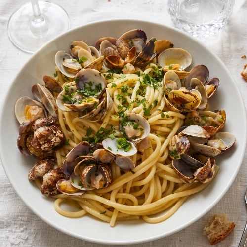 Spaghettone alle vongole